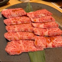 近江うし焼肉 にくTATSU 銀座店 - 
