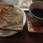モフモフ - 「よもぎ紫芋かぼちゃ食パン」と「ドリップコーヒー」