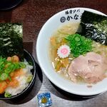 豚骨ソバ かなえ - 淡麗豚骨塩ソバ＆明太子丼セット