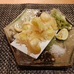 旬菜真柏 - ゆり根新銀杏かき揚げ