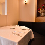 Romiele da REGA - 半個室