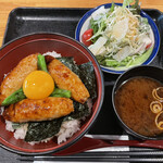 Morokawa - 名物つくね丼セット1100円　お得な金額です。