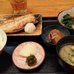 蕾 - 鯖の文化干し定食