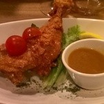 たべどころ絆 連 - 骨付もも肉の唐揚げ＠４８０