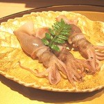 鮨処 音羽別館 - 今年も最後のホタルイカ、大降りの富山産を少しボイルして　2013,5月