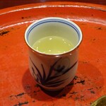 草喰 なかひがし - 箸休め：葡萄酒 ナイアガラ