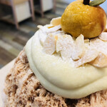 かき氷店 小桃 - トップのりんごはスイートポテト