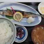 三喜食堂 - 季節限定　さんま塩焼定食