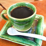 ピュア ブラジル プロポリス - ドリンク写真:ブラジルコーヒー（プリンセス天功カップ）