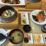 Ginshari Gokoku - 鯛釜めしとお刺身定食
