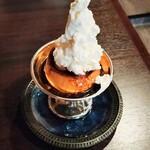 ニンカフェ - 料理写真:喫茶店のクラシックプリン 生クリームトッピング
