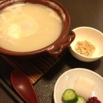 げんかい食堂 - 雑炊は厨房で作って持ってきてくれます