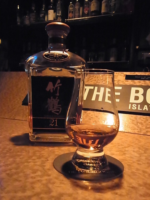 bar lupin - 竹鹤角瓶21年 ニートで