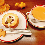 森のらくだ - 丹波栗のロールケーキ　中に栗きんとんと渋皮煮が！