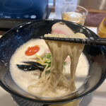 鶏と魚介らぁ麺komugi - 