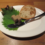 阿佐ヶ谷バードランド - レバーのパテ。やはりうまい。