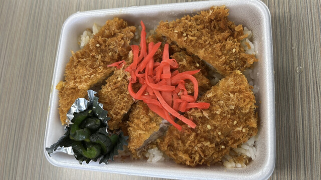 肉のたかはし - 舟形（肉料理）の写真