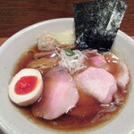 Homemade Ramen 麦苗 - 醤油(上トッピング)