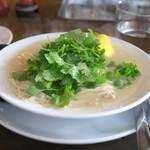 鳥さわ ジグボーンクラブ - パクチートリスヌードル=¥1200