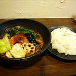 一文字カリー店 - チキンベジタブルスープカリー
