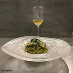 カーサ・デル・チーボ - Domaine de Villaine Bougeronと鮑の肝を練り込んだタリオリーニに鮑とキャビアの冷製パスタ