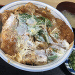 Mikashiya - カツ丼／880円