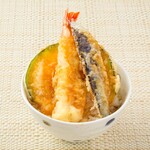 選べるお得なミニ丼(漬物付)