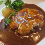 西洋料理杉山亭 - 若鶏のキエフ風