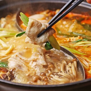 お出汁を選べる◎かん菜名物！二色鍋