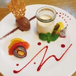 うどん匠人 岡本 - 手作りプリン