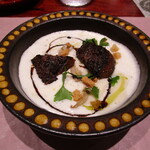 レフ アオキ - 菊芋のクリームスープ