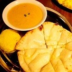 インド料理 ムンバイ - エビとマッシュルームのカレー（ランチセット）