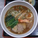 なかなか - 醤油ラーメン（780円）