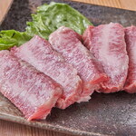 Mizu Be Yakiniku Mito Mito - 特選カルビ