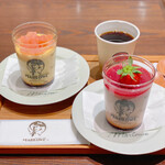 マーロウ ブラザーズコーヒー - クッキングアップルプリンとストロベリーチーズプリン