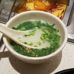 海底撈火鍋 - 白湯スープ