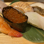 Uogashi Teppen Sushi - 