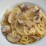 イルポンテ - ポルチーニ・マッシュルームのリングイネ　旨し！