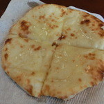 マヤ - モーニングのチーズナン