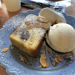 芋栗パーラー ブリキトタン - 