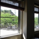 レストラン友國 - 温泉から出た所にある自販機コーナーから見える景色です