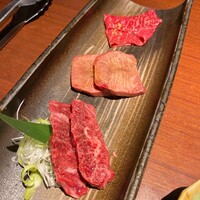 蕃 YORONIKU - 