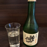 鰻禅 - 冷酒「神亀」300ml（1,400円）2022.11