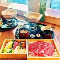 しゃぶしゃぶと焼肉 わにく ミッドランドスクエア店 - 