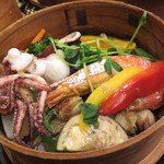 ひのき - 海老、イカ、蛸、貝柱のレモン風味+季節の野菜10品目￥980