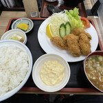 中根うどん - カキフライ定食1450円