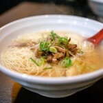 ひつじ家 - 料理写真:煮豚ラーメン