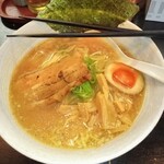 Takumi - しょうゆラーメン