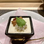 難波 寿司 まつもと - マロンクリーム 胡桃も乗ってます