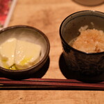 串焼 博多 松介 - お通し（チーズ豆腐と大根おろし）